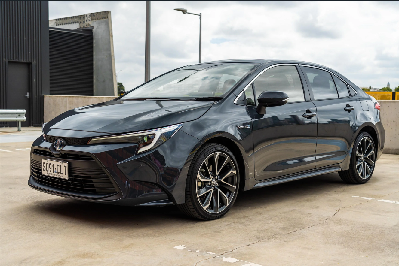TOYOTA COROLLA